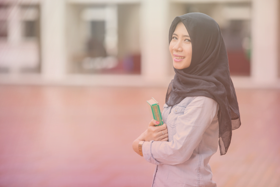 Hubungi JomArabic untuk kelas Bahasa Arab dewasa